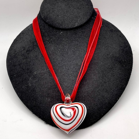 Vintage Patriotic Red White Blue Murano Glass Heart Pendant Necklace - Picture 11 of 16